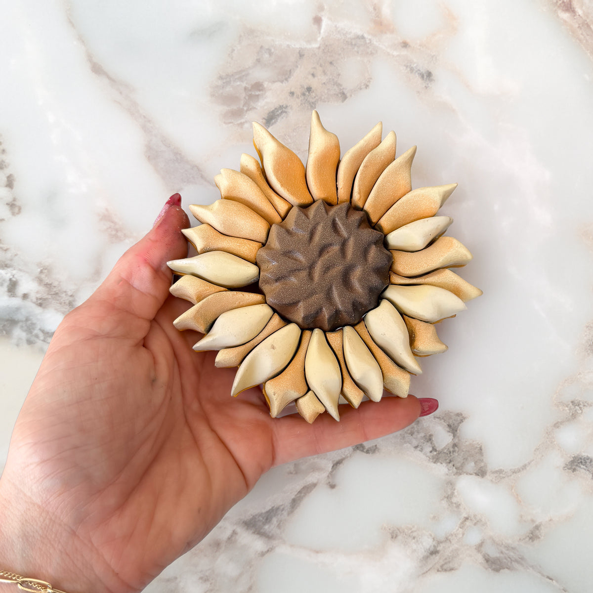 Floral Magnet 06 - Light Yellow Sunflower