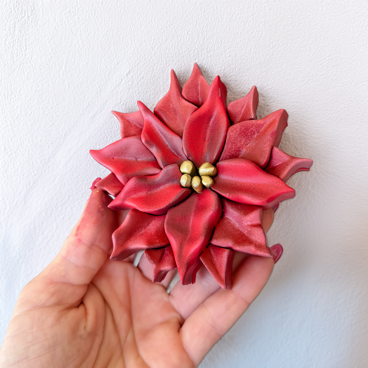 Floral Magnet 09 - Red Poinsettia
