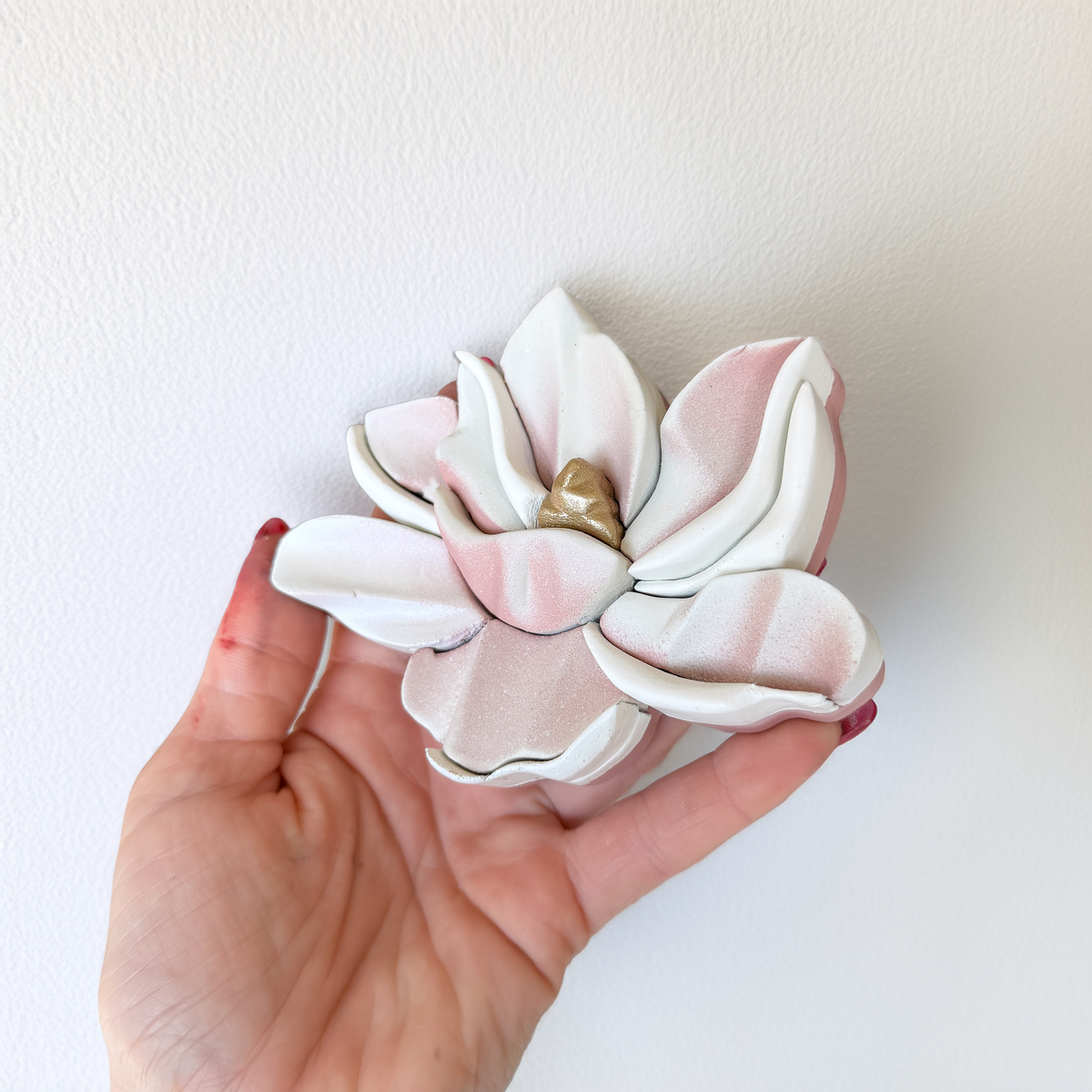 Floral Magnet 11 - Pink + White Magnolia