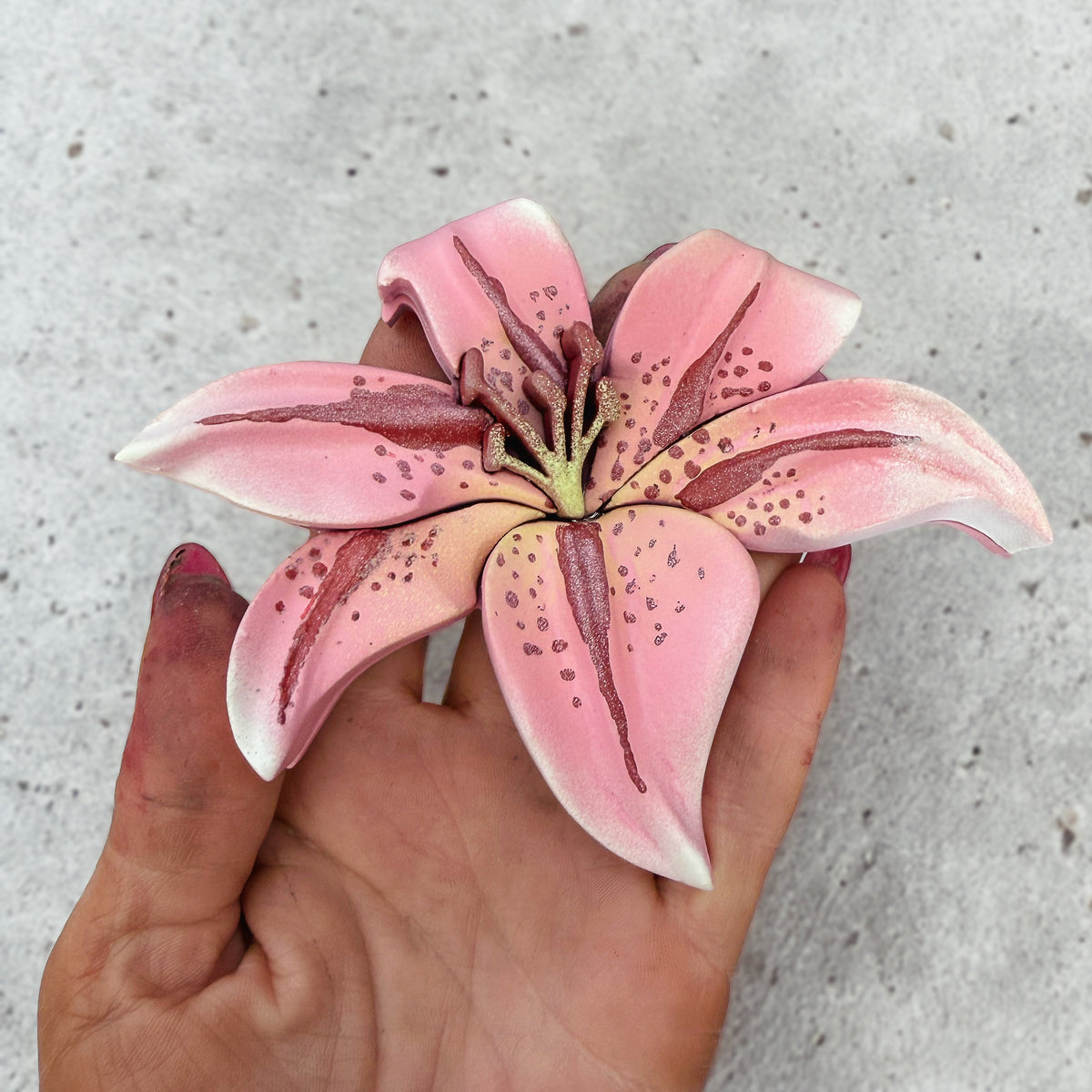 Floral Magnet 12 - Hot Pink Lily