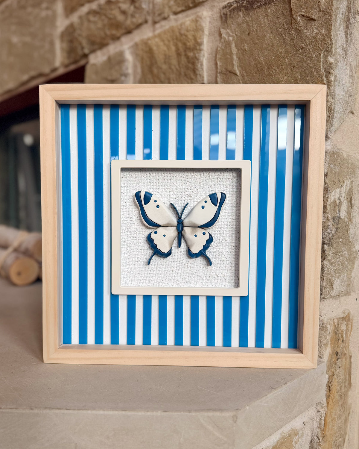 Simple Striped Butterfly - Blue